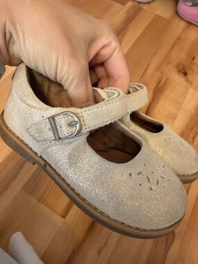 Stride Rite Girls Sparkle Mary Jane Shoes in champagne